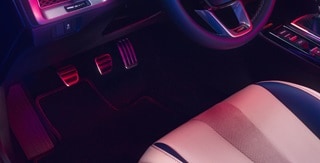 2026 Acura Integra interior cabin from driver side in orchid. 2026 Acura Integra interior cabin from driver side in orchid.